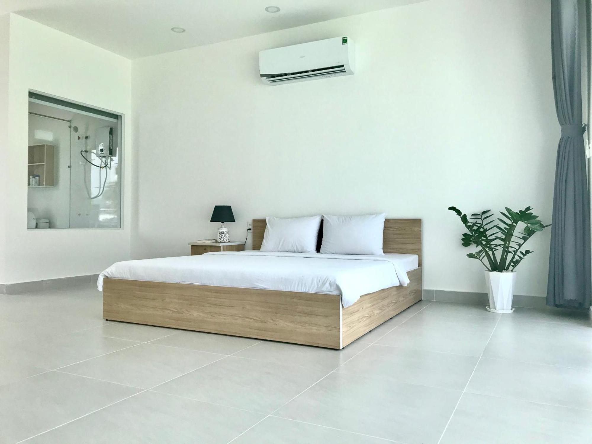 Апарт отель Larina Beach House Дуонг-Донг Экстерьер фото